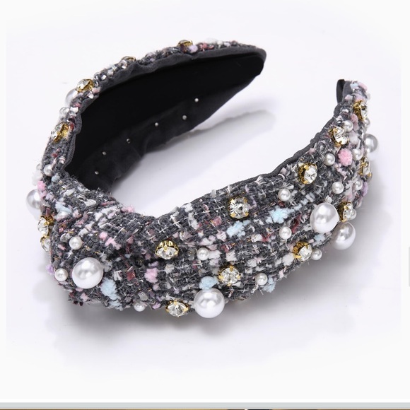 Elegant Tweed Headband with Pearls and crystals 
Black and multicolored New main image 5